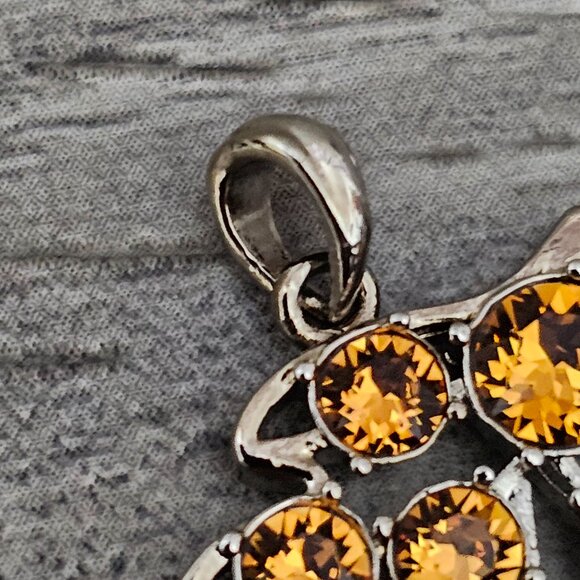 Vintage November Leaf Silver Tone Faux Orange Sapphire Gemstone Pendent - Picture 3 of 5